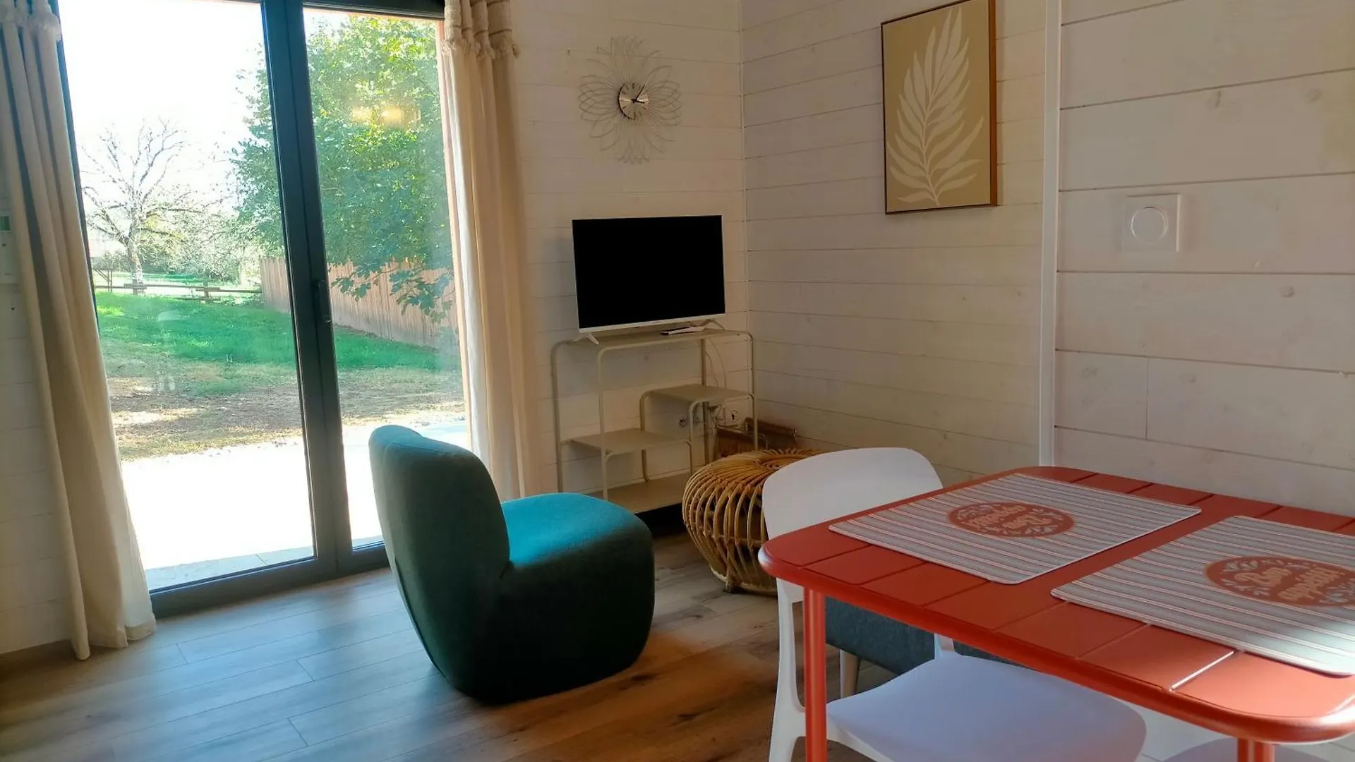 Le Clos De Roussieres Rignac  Holiday home Rignac (Lot)